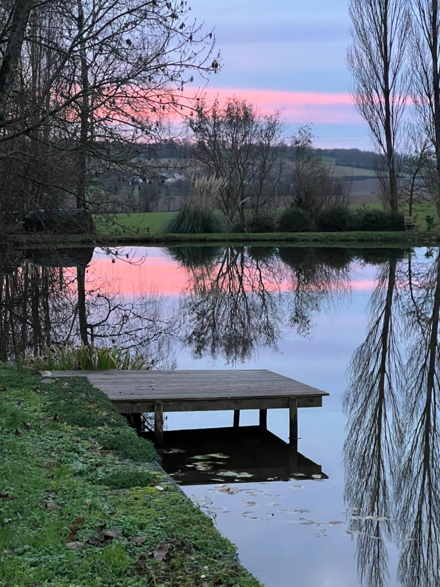 Lake Noble Saint-Germain-l'Aiguiller Esterno foto